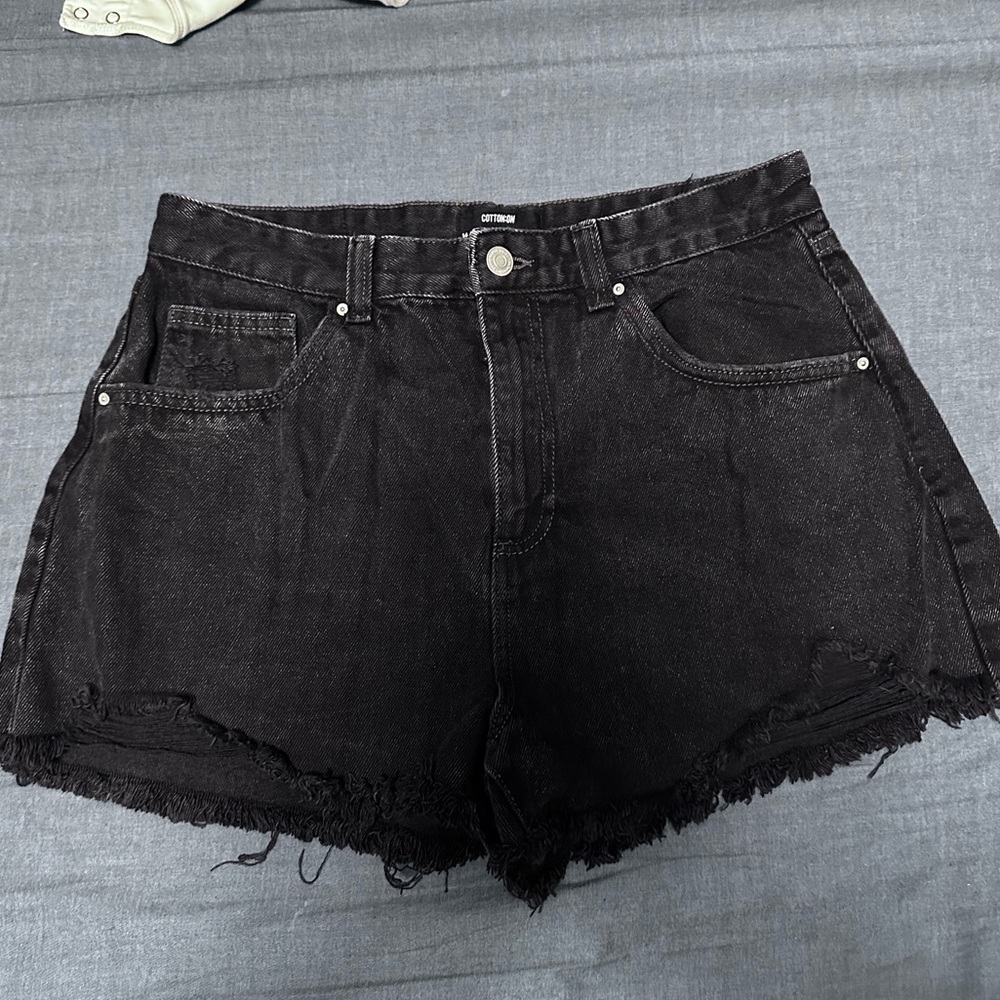 Cotton On high rise mom shorts